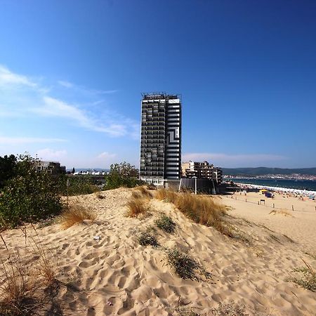 Menada Dune Residence Apartments Pantai Sunny Bagian luar foto