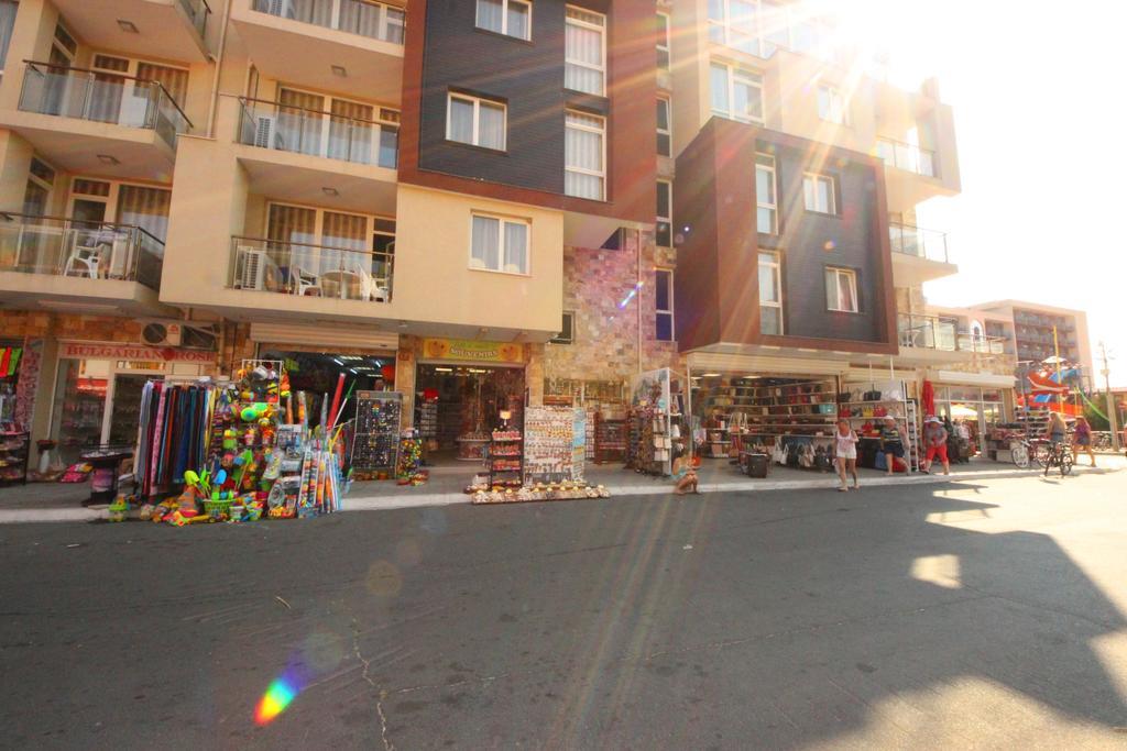 Menada Dune Residence Apartments Pantai Sunny Bagian luar foto