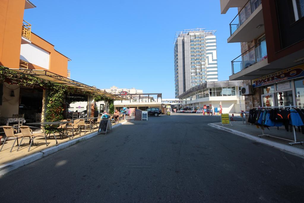 Menada Dune Residence Apartments Pantai Sunny Bagian luar foto