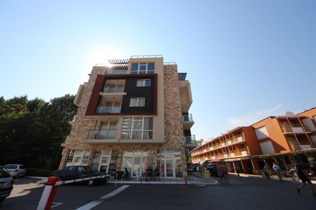 Menada Dune Residence Apartments Pantai Sunny Bagian luar foto